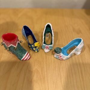 Holiday Heels Napkin Holders